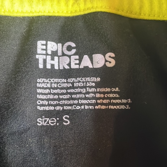 Epic Threads Striped Tee - Picture 2 of 4